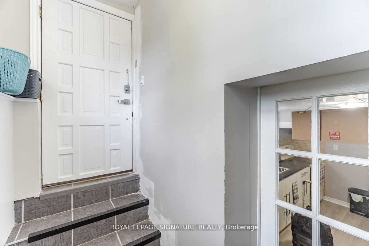 Additional image 5 of 2-1078 Eastmount Avenue, Mississauga, ON, L5E 1Z3