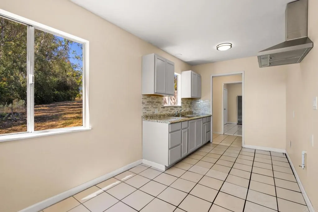 13511 Hilldale Road, Valley Center, CA 92082