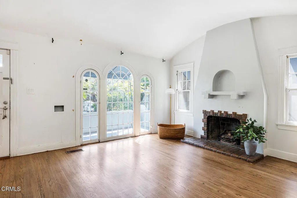 Additional image 34 of 183 W Mariposa Street, Altadena, CA 91001