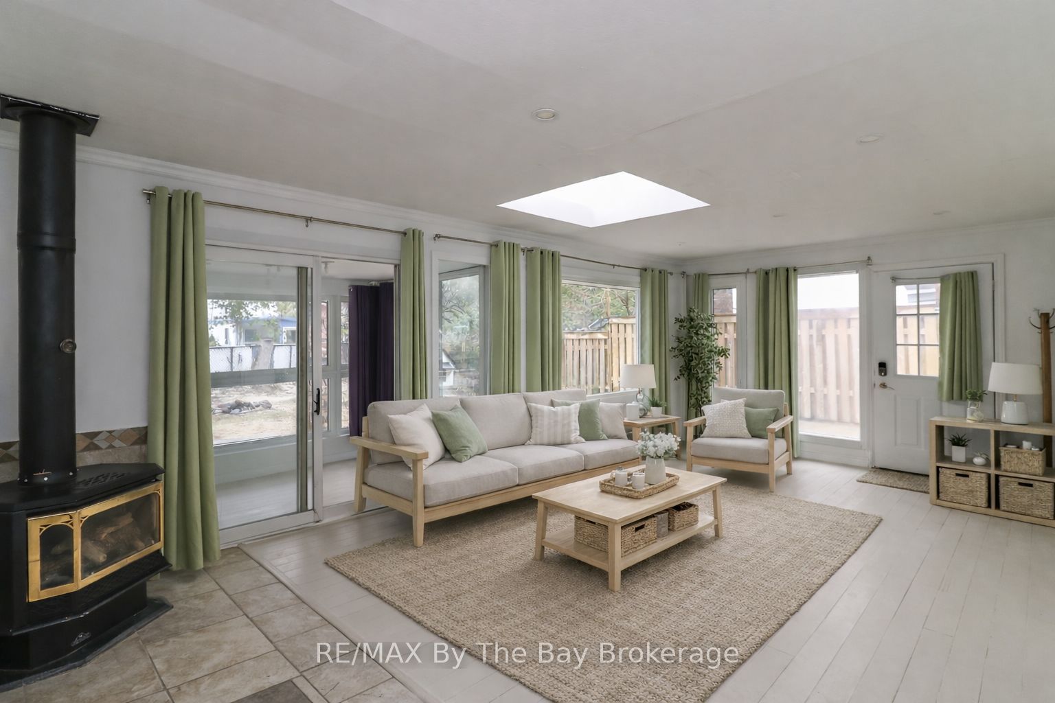 Additional image 4 of 54 Homewood Avenue, Wasaga Beach, ON, L9Z 2M2