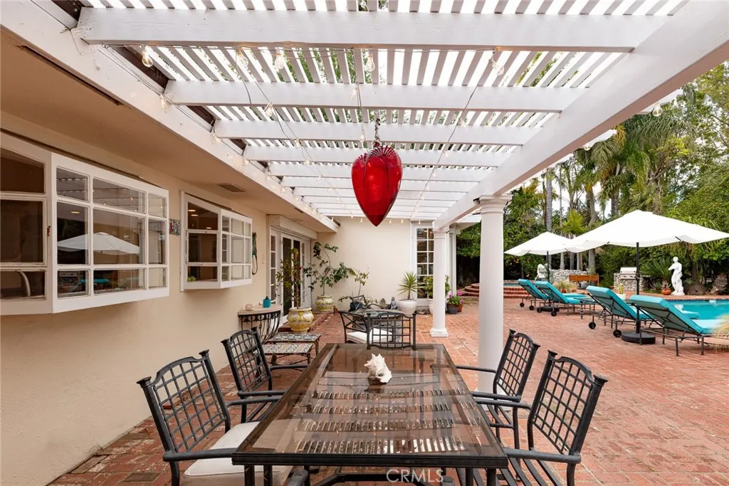 Additional image 44 of 22723 Erwin St, Woodland Hills, CA 91367