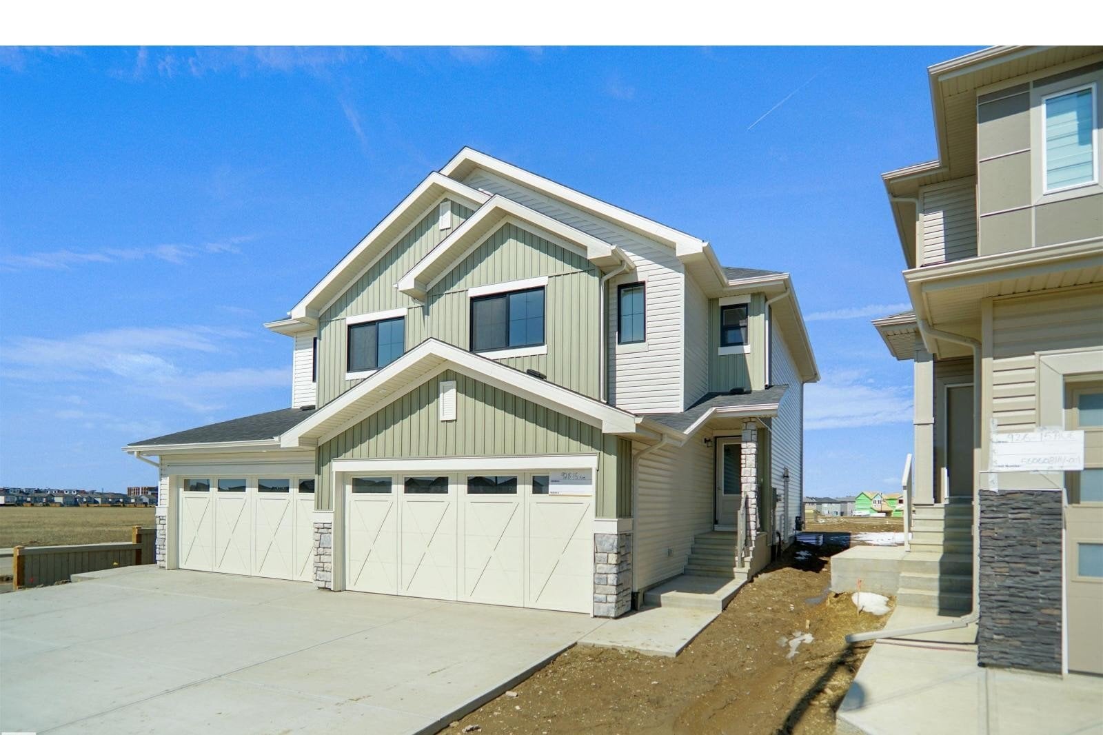 Additional image 7 of 938 18 Avenue NW, Edmonton, AB, T6T2V2