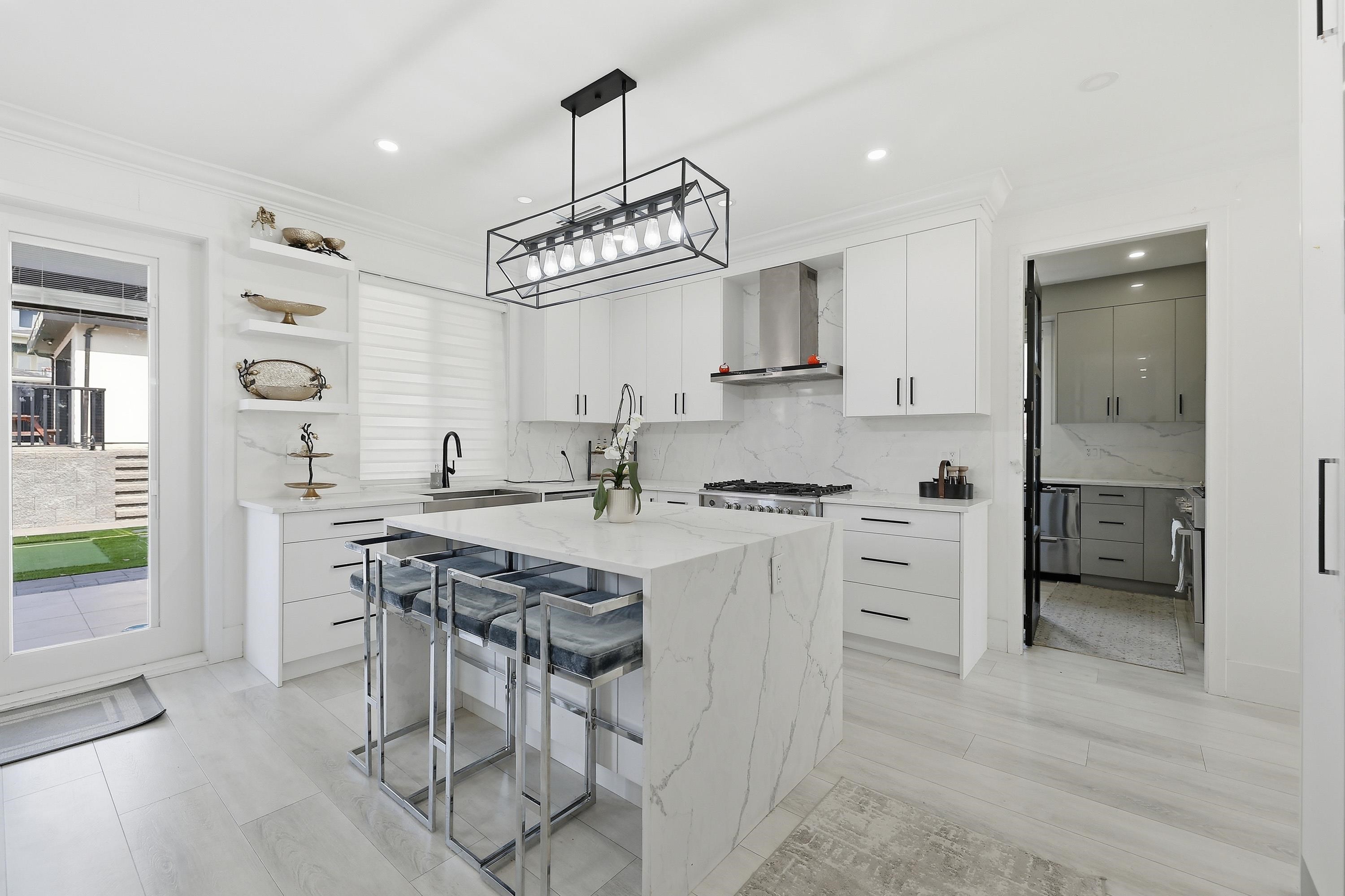 Additional image 6 of 8061 11th Avenue, Burnaby, BC, V3N 2N8