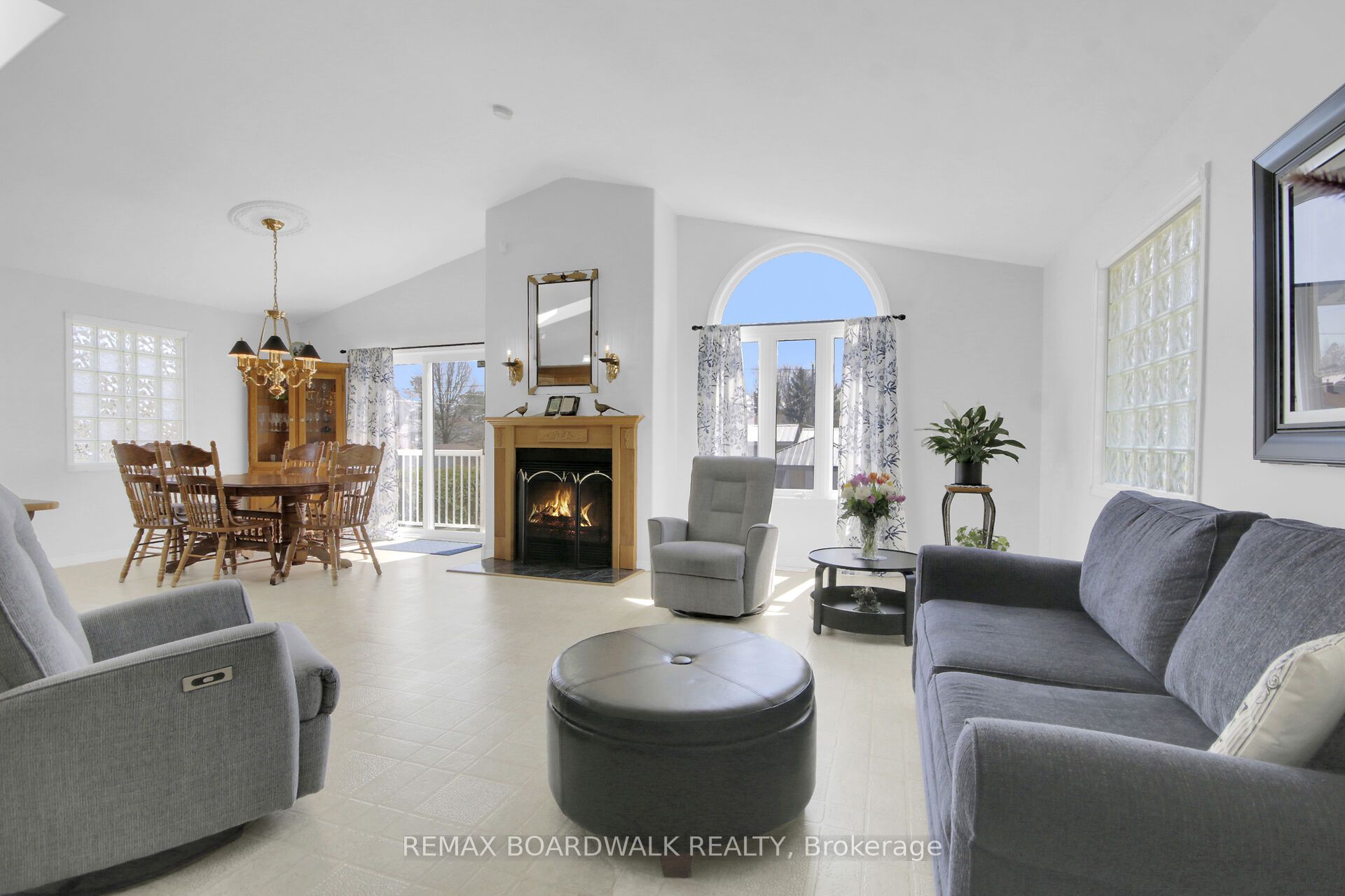 Additional image 6 of 6658 Benoit Street, Ottawa, ON, K1C 1J6