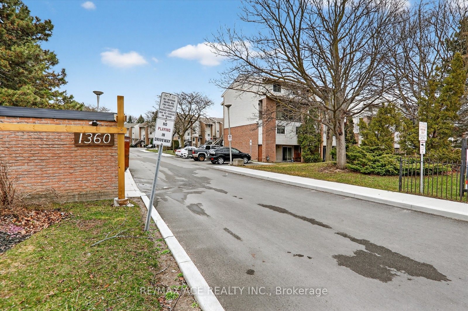 16A-1360 Glenanna Road, Pickering, ON, L1V 2V9