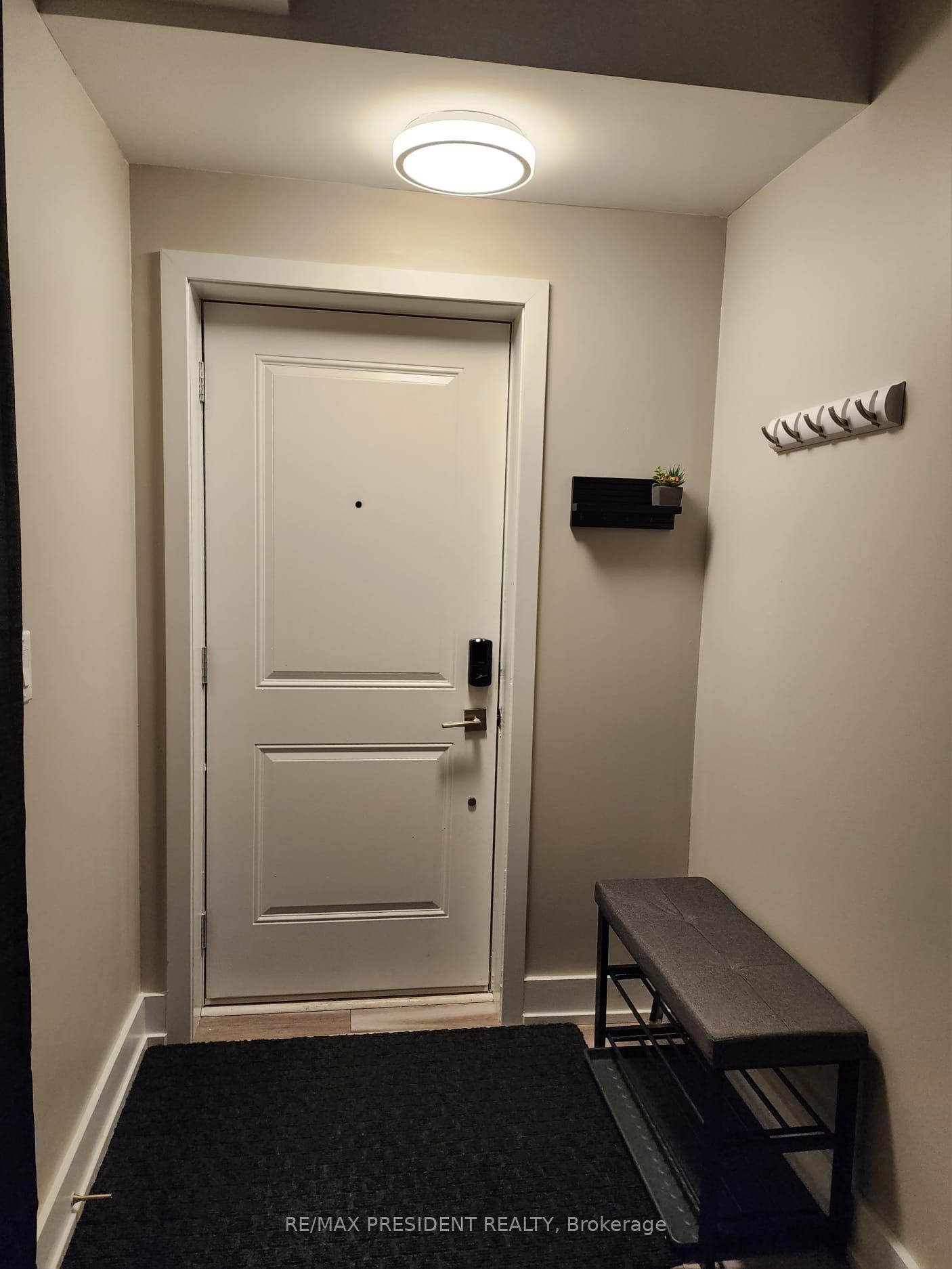 Additional image 2 of 113-6065 Mcleod Road, Niagara Falls, ON, L2G 3E6