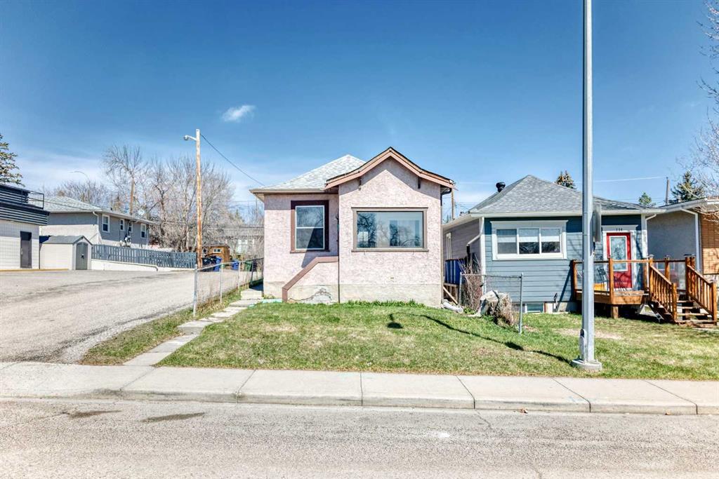 112 30 Avenue NE, Calgary, AB, T2E2C8