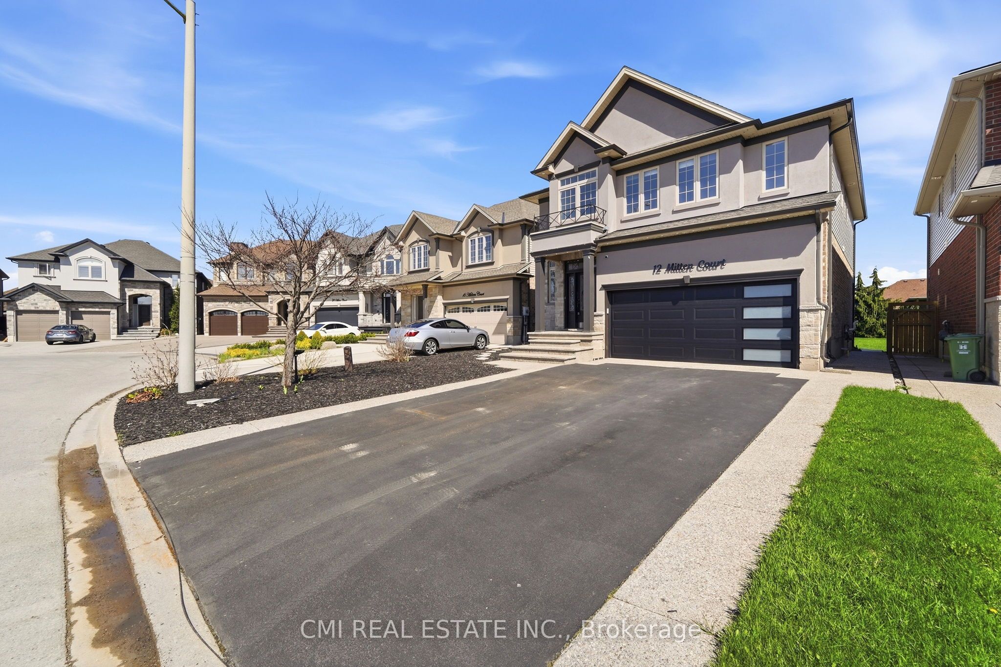 12 Mitten Court, Hamilton, ON, L8W 0B3 photo 3