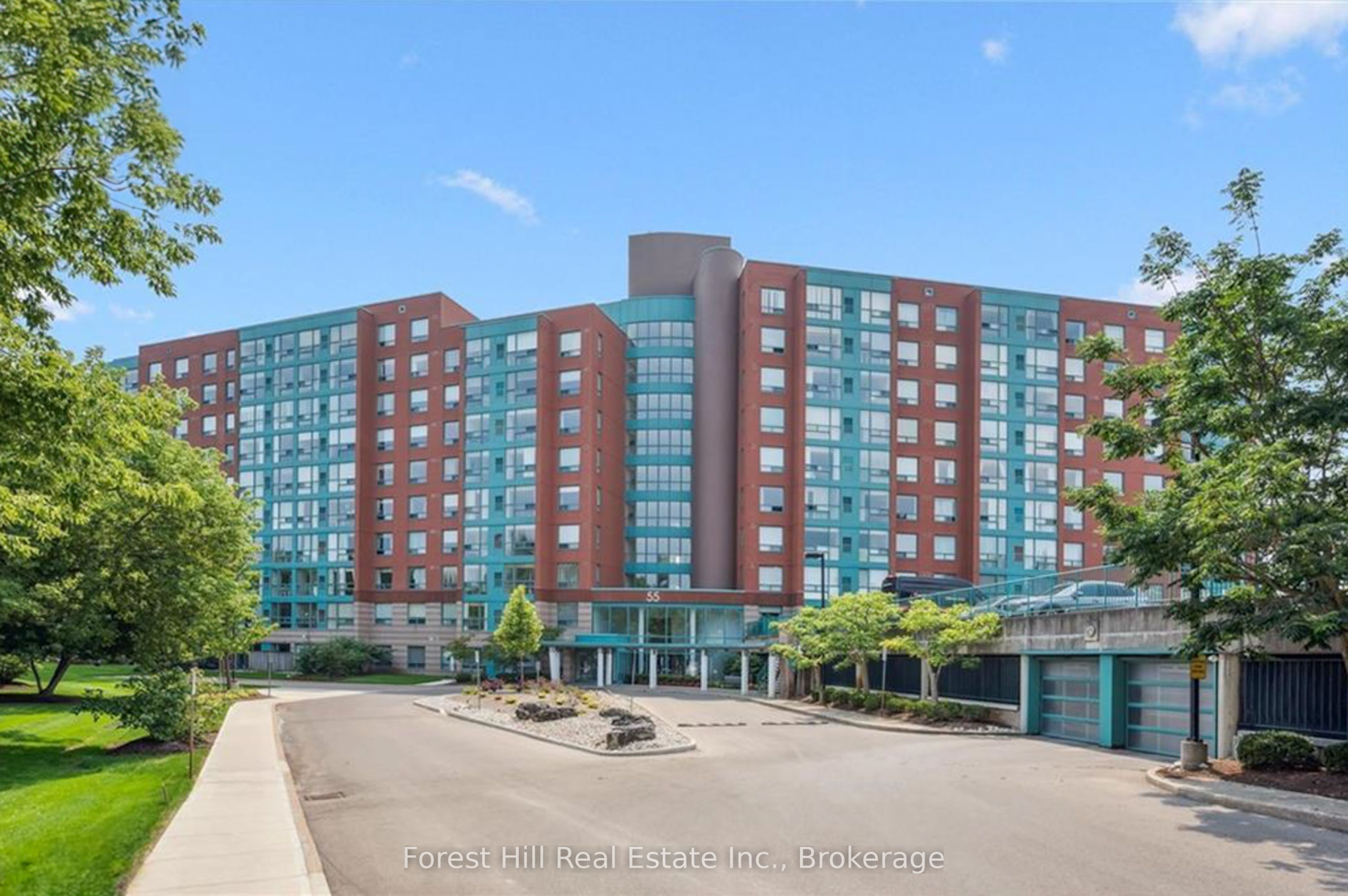402-55 Blue Springs Drive, Waterloo, ON, N2J 4T3