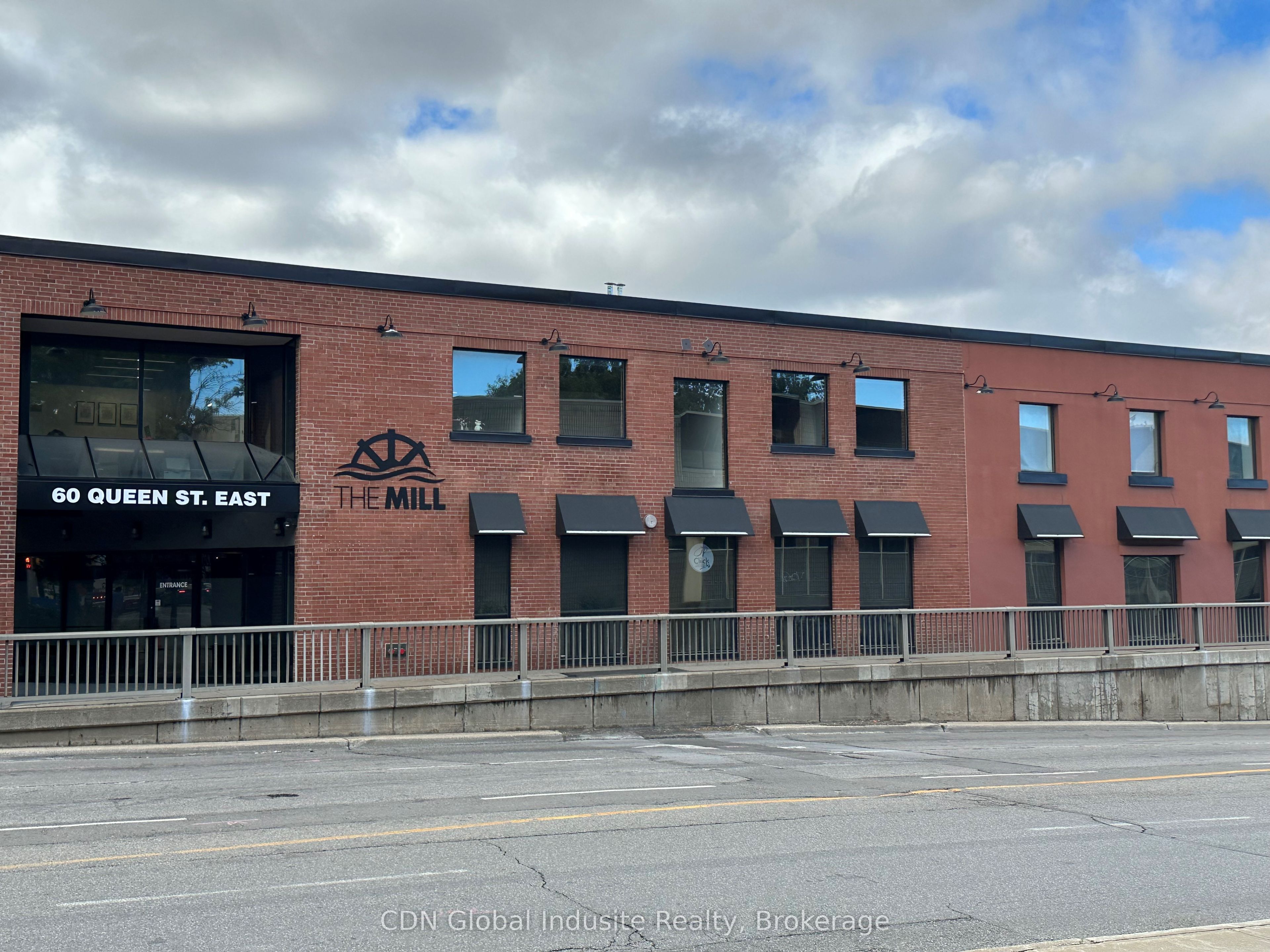 208-60 Queen Street E, Brampton, ON, L6V 1A9