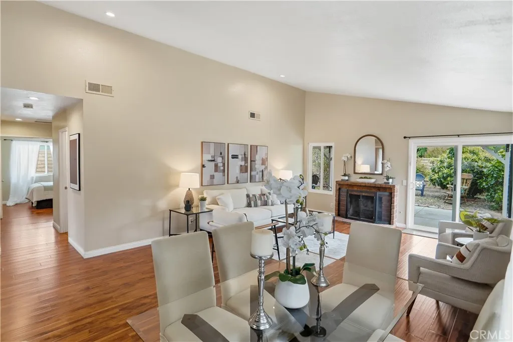 27638 Cherry Creek Dr, Valencia, CA 91354