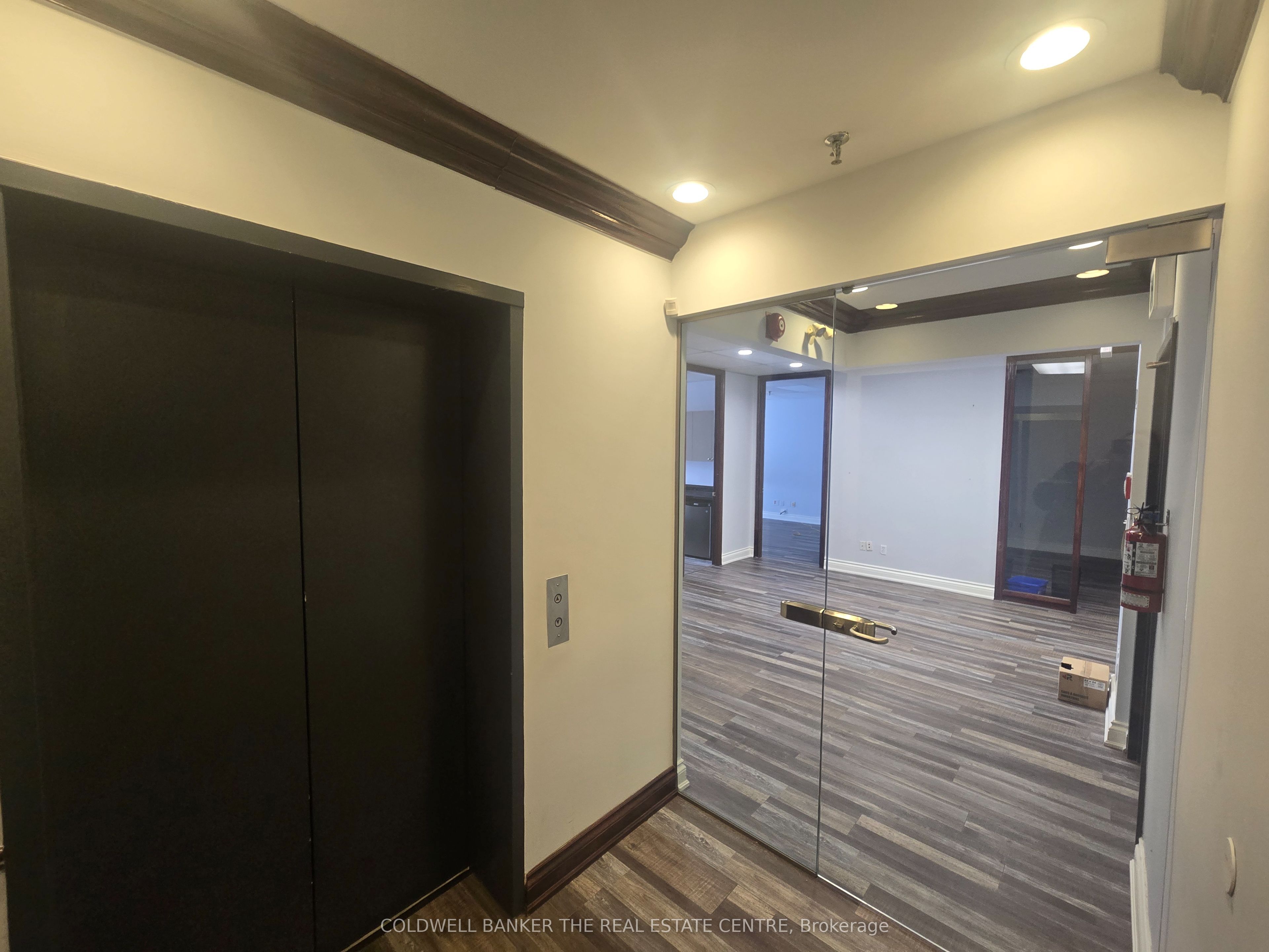 Additional image 2 of 3/300-5025 Orbitor Drive, Mississauga, ON, L4W 4Y5