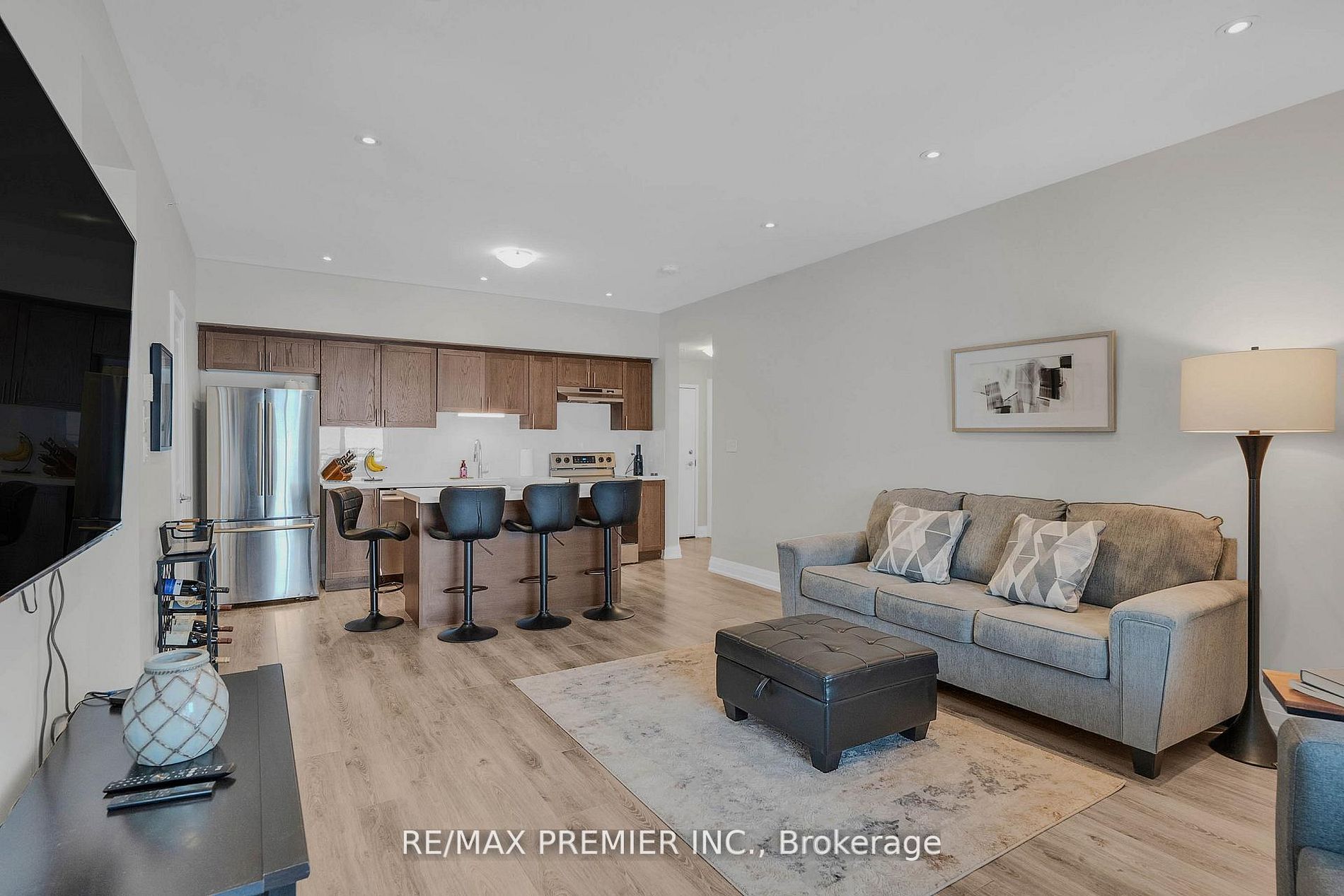 Additional image 5 of 110-299 Cundles Road E, Barrie, ON, L4M 5J7