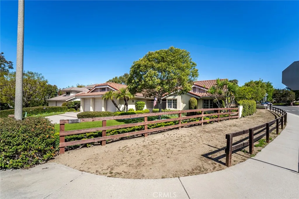 Additional image 2 of 25391 Stageline Dr, Laguna Hills, CA 92653