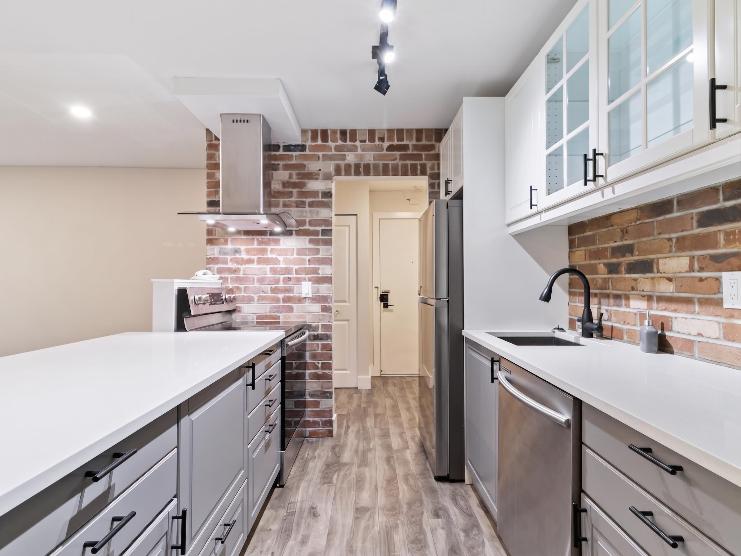 Additional image 3 of 114-2250 Oxford Street, Vancouver, BC, V5L 1G1