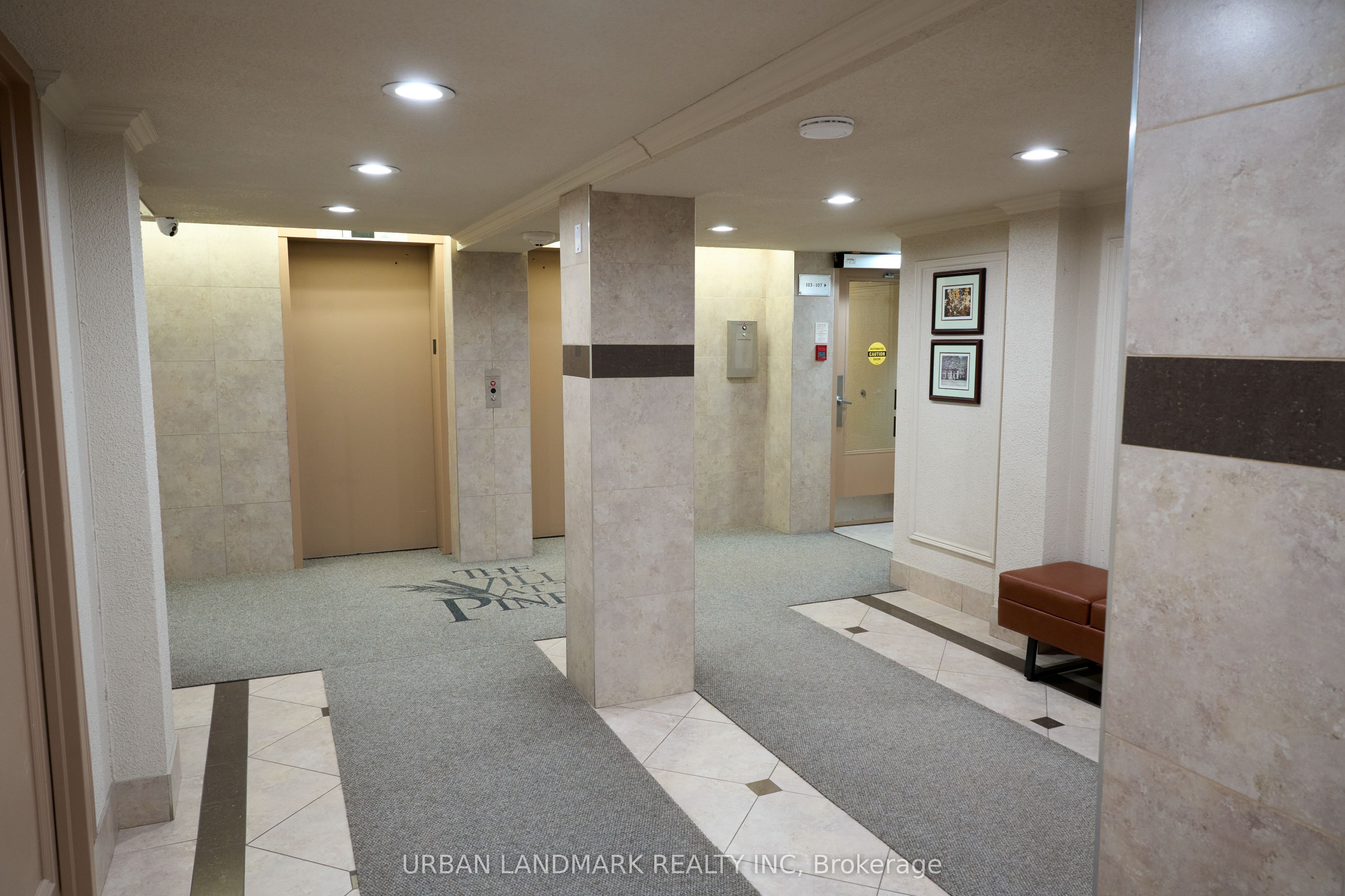Additional image 2 of 107-1535 Diefenbaker Court, Pickering, ON, L1V 3W2