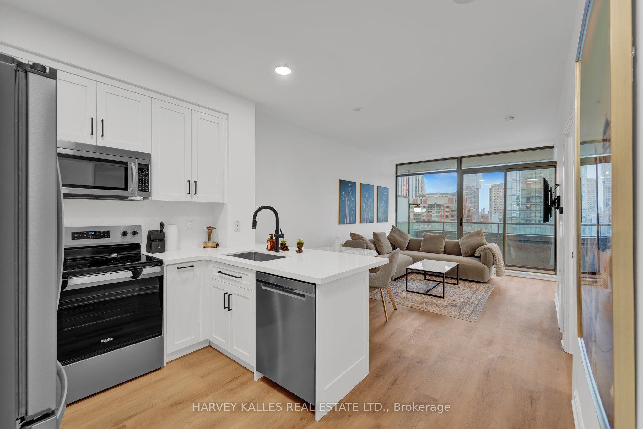 Additional image 3 of 1606-18 Yorkville Avenue, Toronto, ON, M4W 0B1