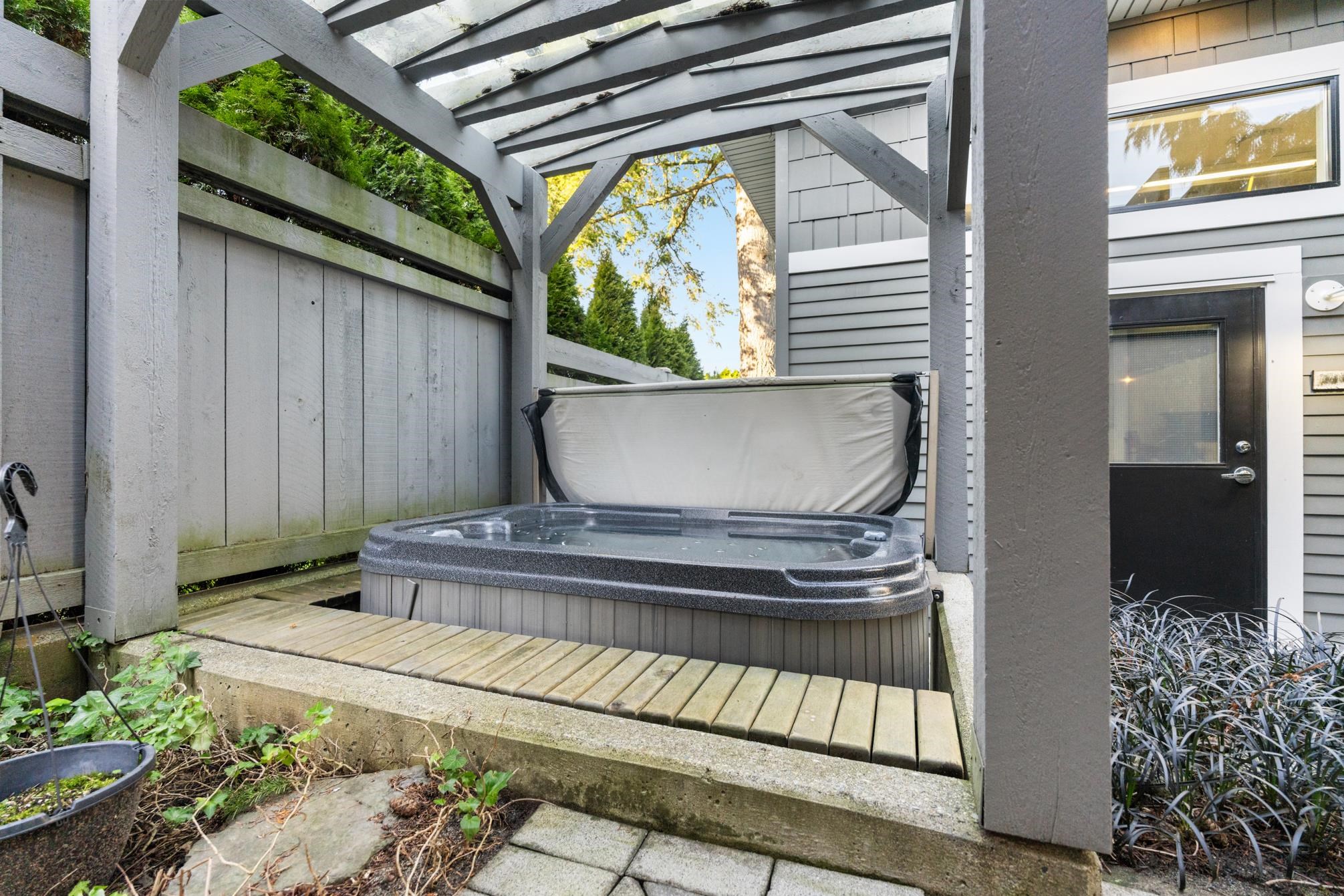 Additional image 3 of 15461 18th Avenue, Surrey, BC, V4A 1X1