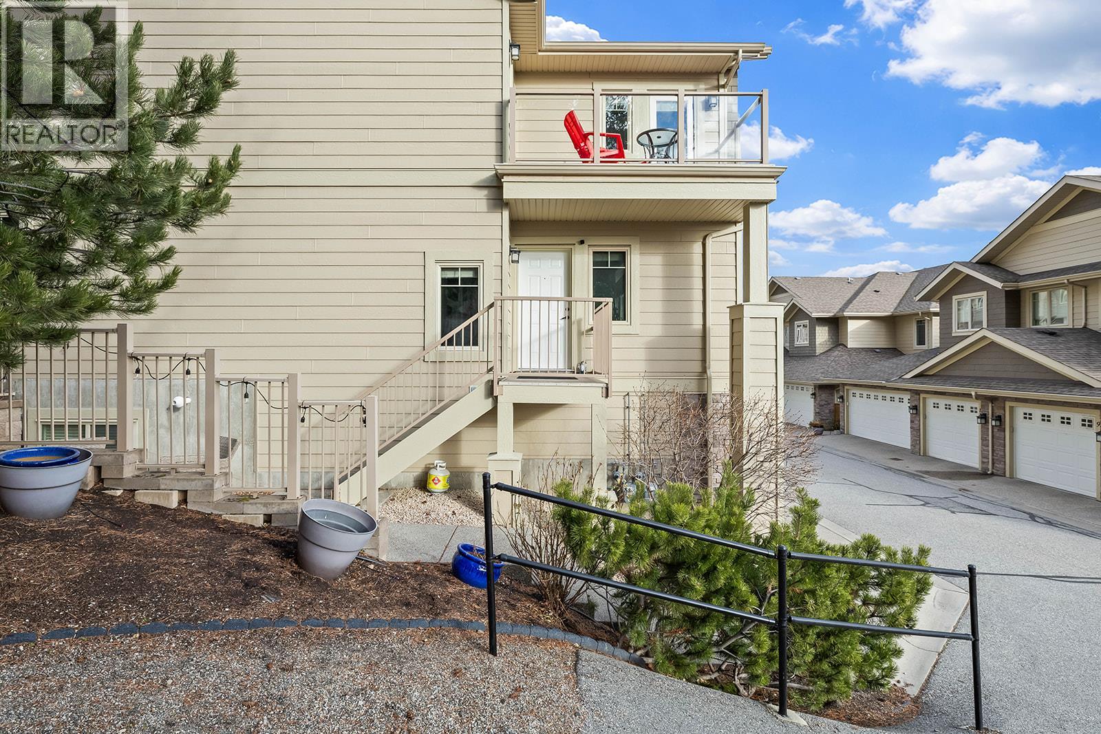 Additional image 3 of 8-2283 Shannon Heights Court, West Kelowna, BC, V4T3B9