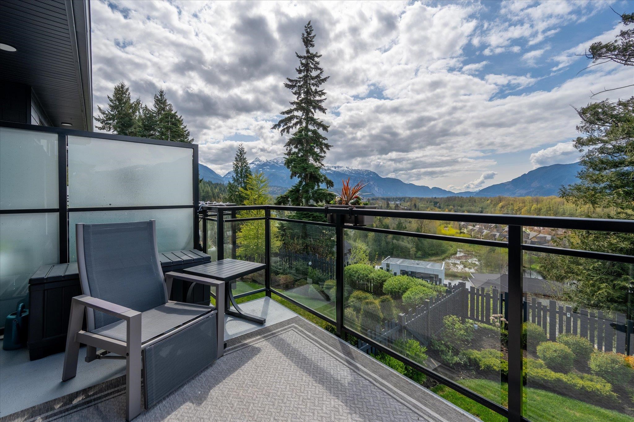 Additional image 4 of 41235 Highline Place, Squamish, BC, V8B 1C2