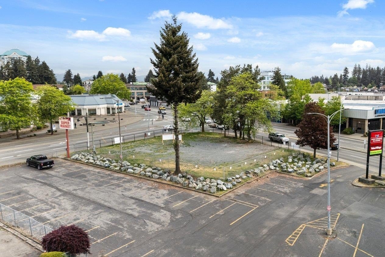 Additional image 7 of 31992 South Fraser Way, Abbotsford, BC, V2T1V6