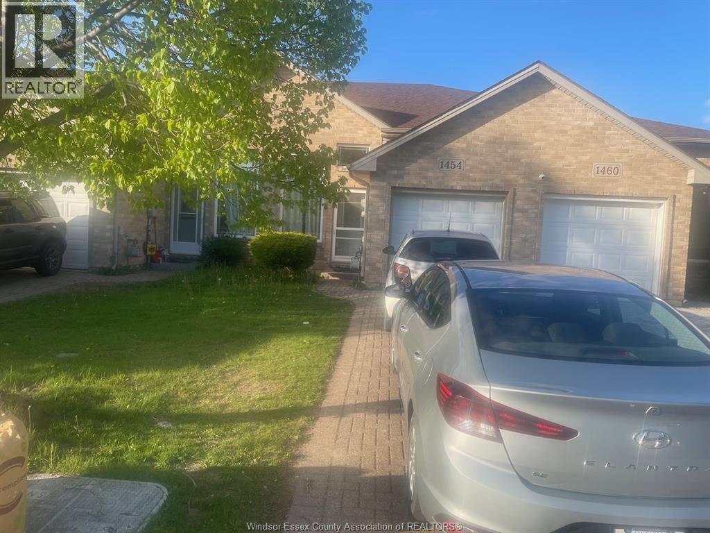 1454 Sagebrush Street, Windsor, ON, N9G3B1