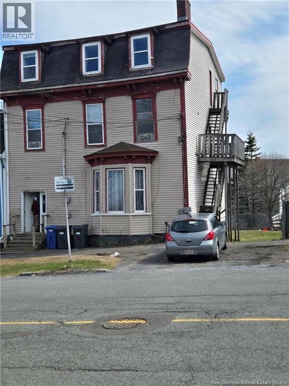 148 Broad Street, Saint John, NB, E2L1Y8 photo 2