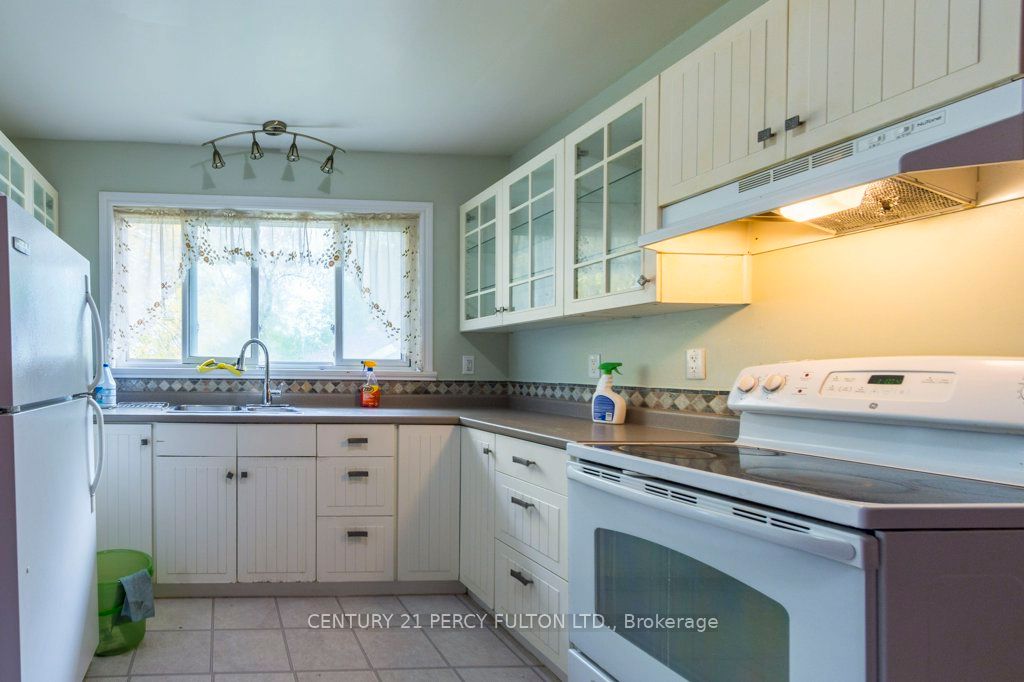 Additional image 3 of Main-71 Prince Of Wales Drive, Belleville, ON, K8P 2T6