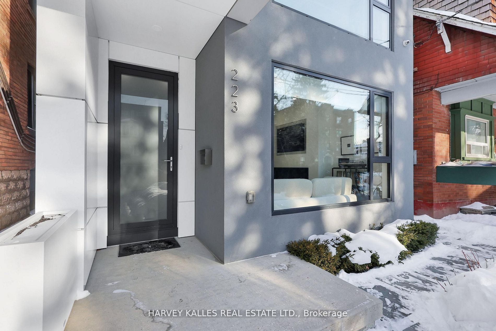 Additional image 3 of 223 Wychwood Avenue, Toronto, ON, M6C 2T5