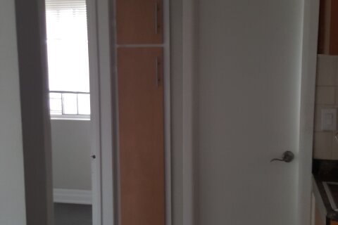 Additional image 8 of 7-14 North Alarton Street, Mississauga, ON, L4T 1J8