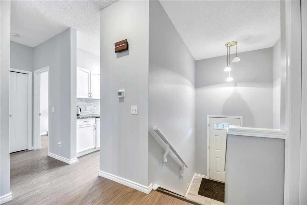 Additional image 5 of 35-72 Millside Drive SW, Calgary, AB, T2Y 2P9
