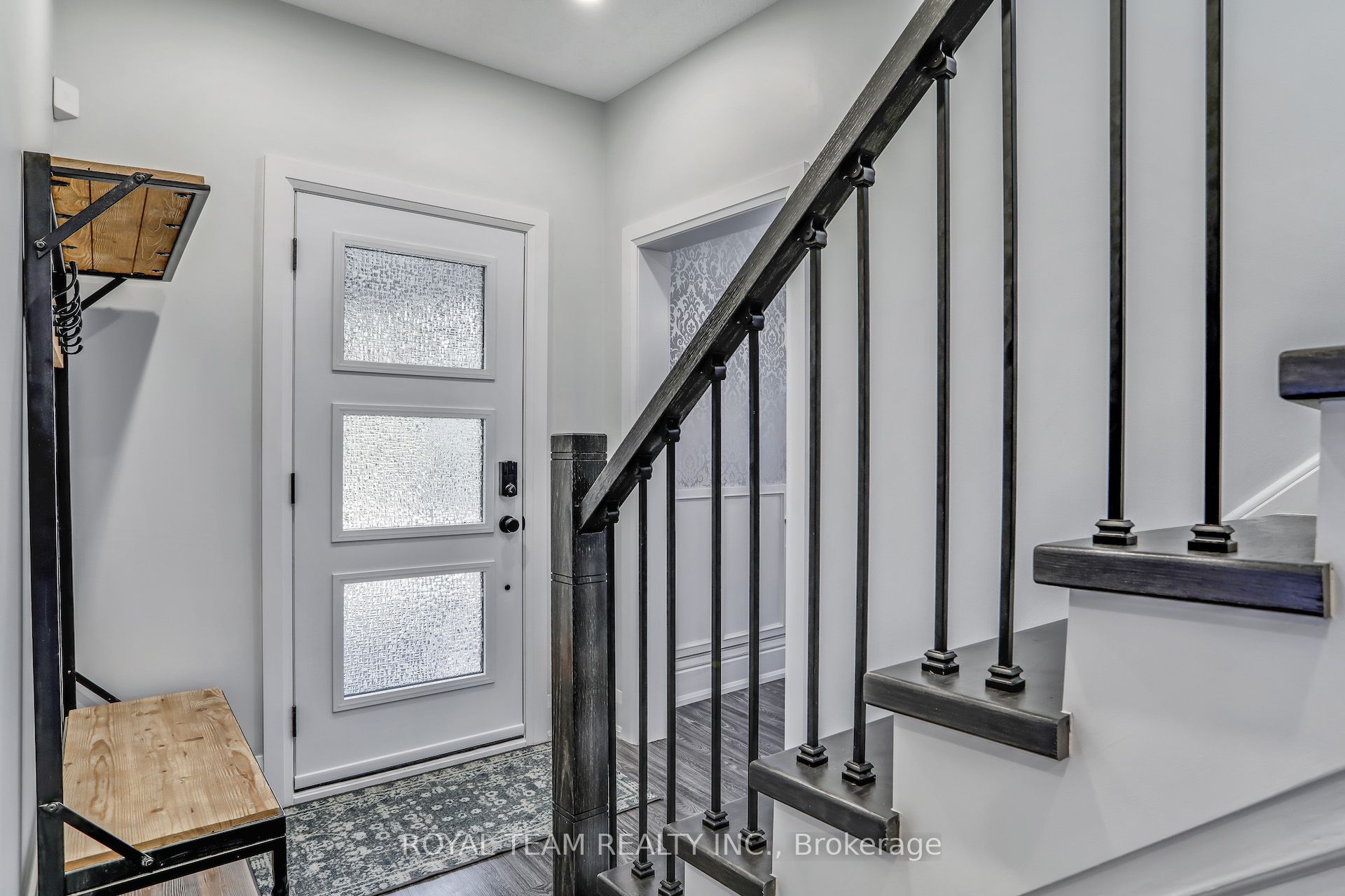Additional image 6 of 97 Centre Street E, Richmond Hill, ON, L4C 1A3