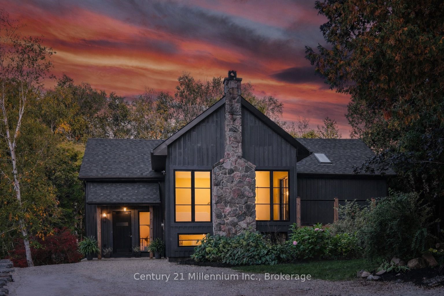 33 Slalom Gate Road, Collingwood, ON, L9Y 5A9