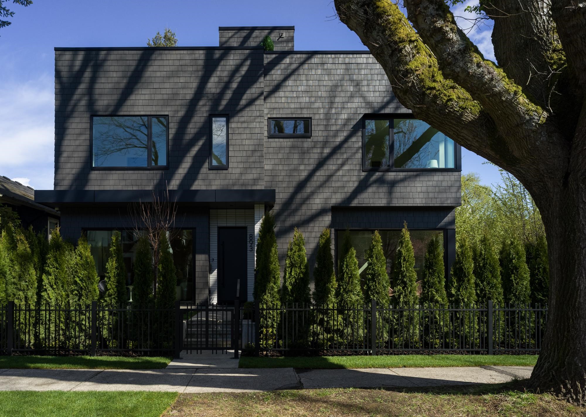 893 21st Avenue E, Vancouver, BC, V5V 1S3