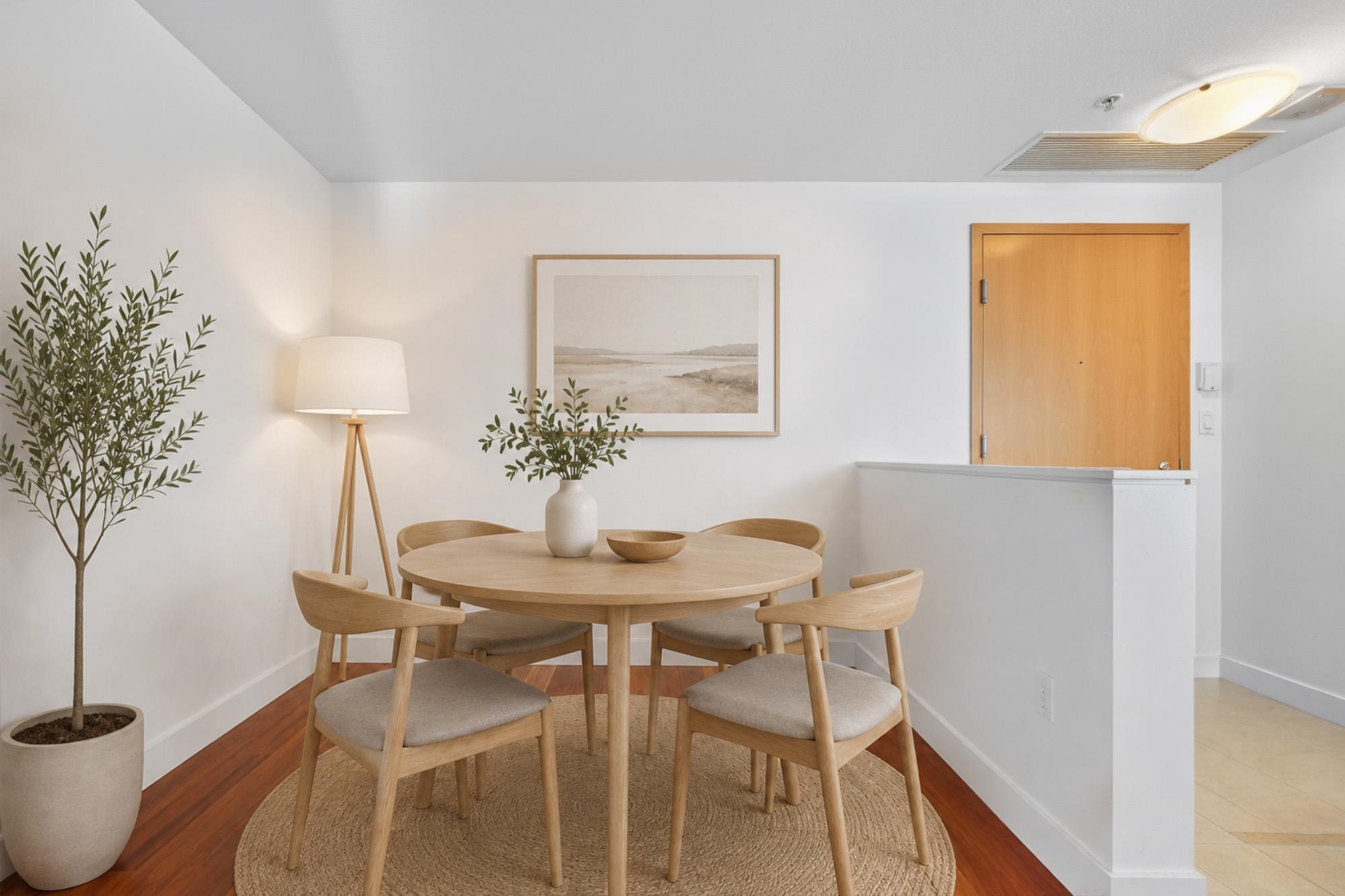 Additional image 3 of 1004-590 Nicola Street, Vancouver, BC, V6G 3J8