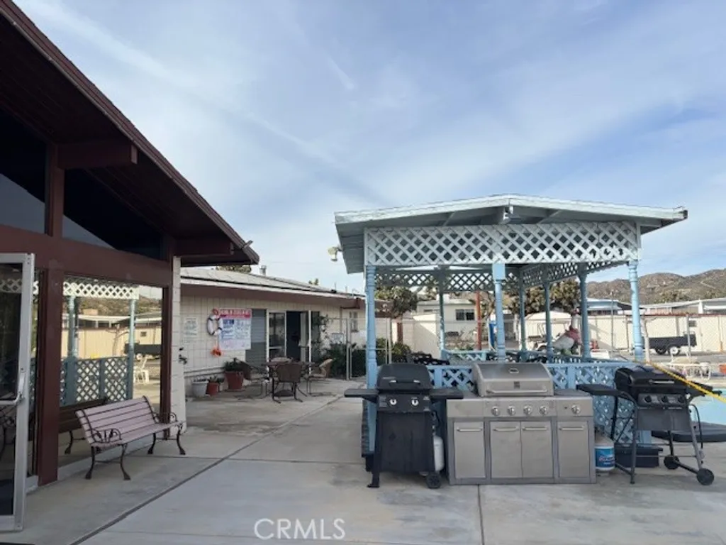 56254 29 Palms Highway Unit 64, Yucca Valley, CA 92284