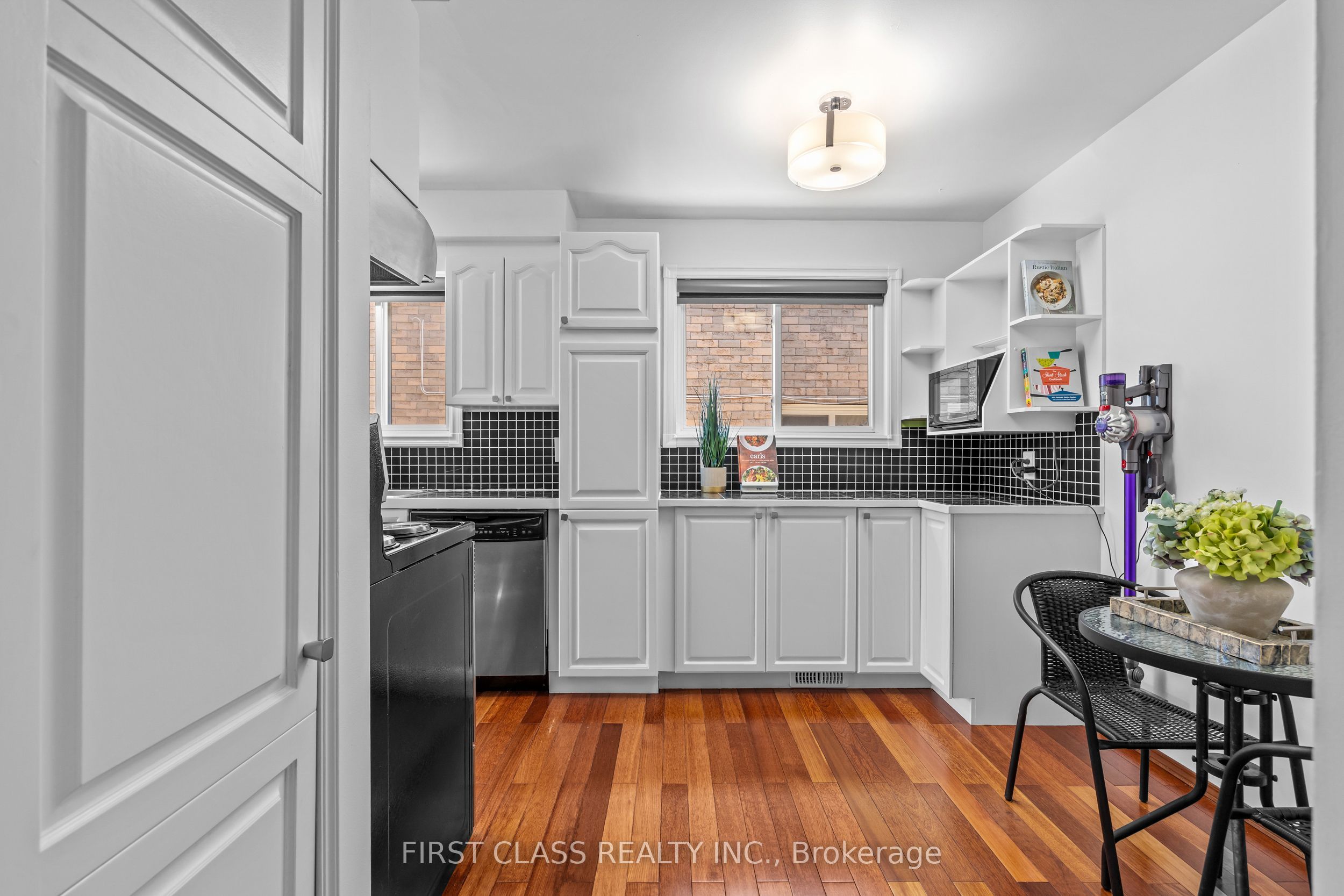 Additional image 6 of 4213 Beacon Lane, Mississauga, ON, L5C 3V8