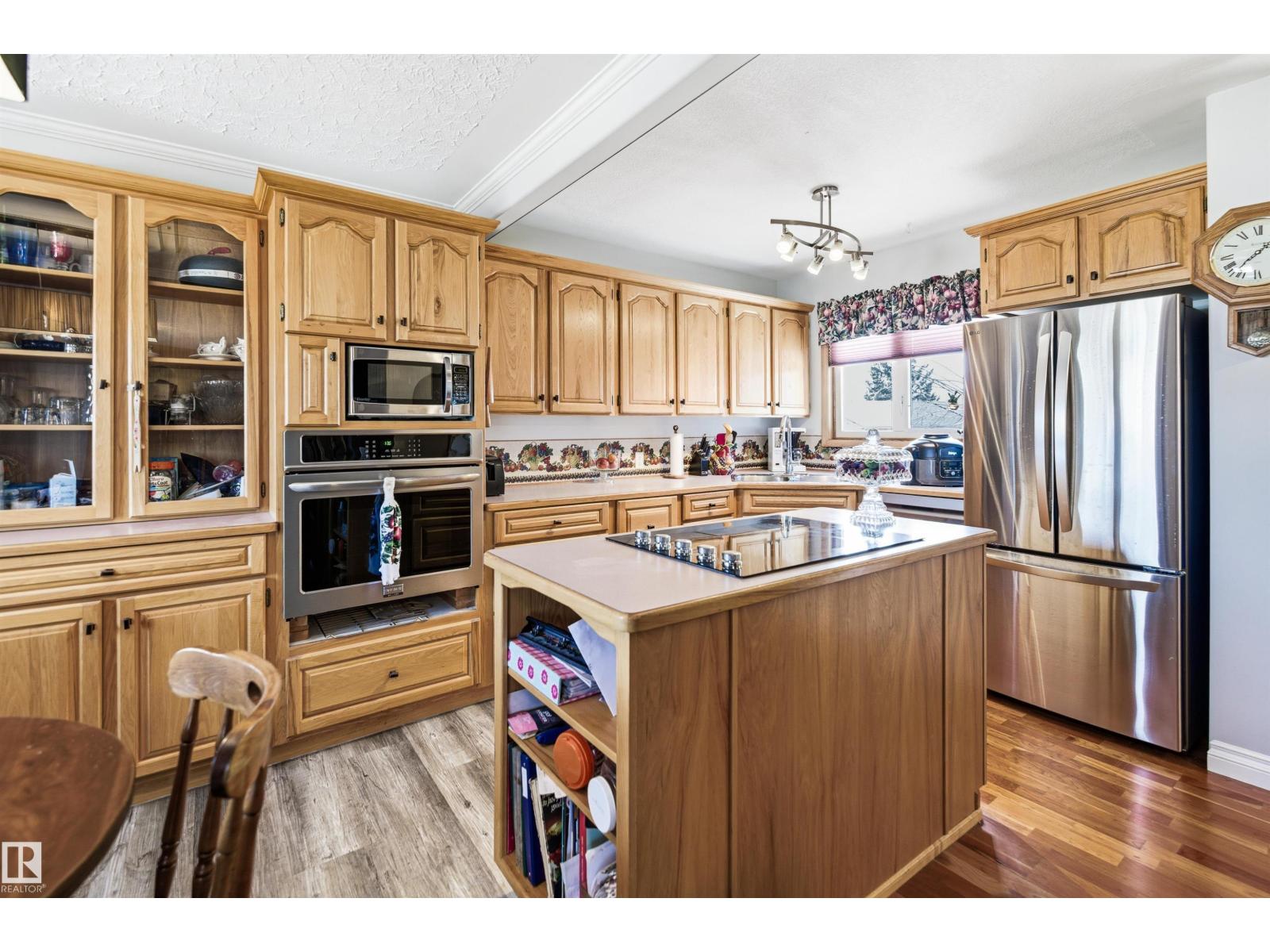 Additional image 3 of 3920 35a Avenue, Red Deer, AB, T4N2S5