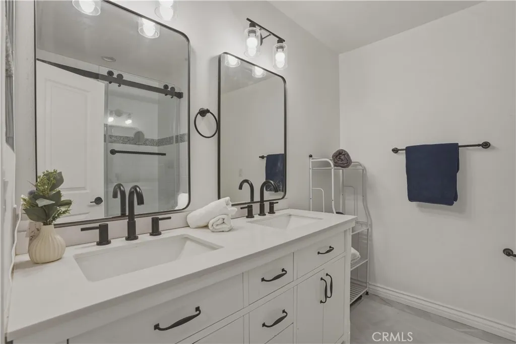 Additional image 18 of 8839 Cedros Avenue Unit 3, Panorama City, CA 91402