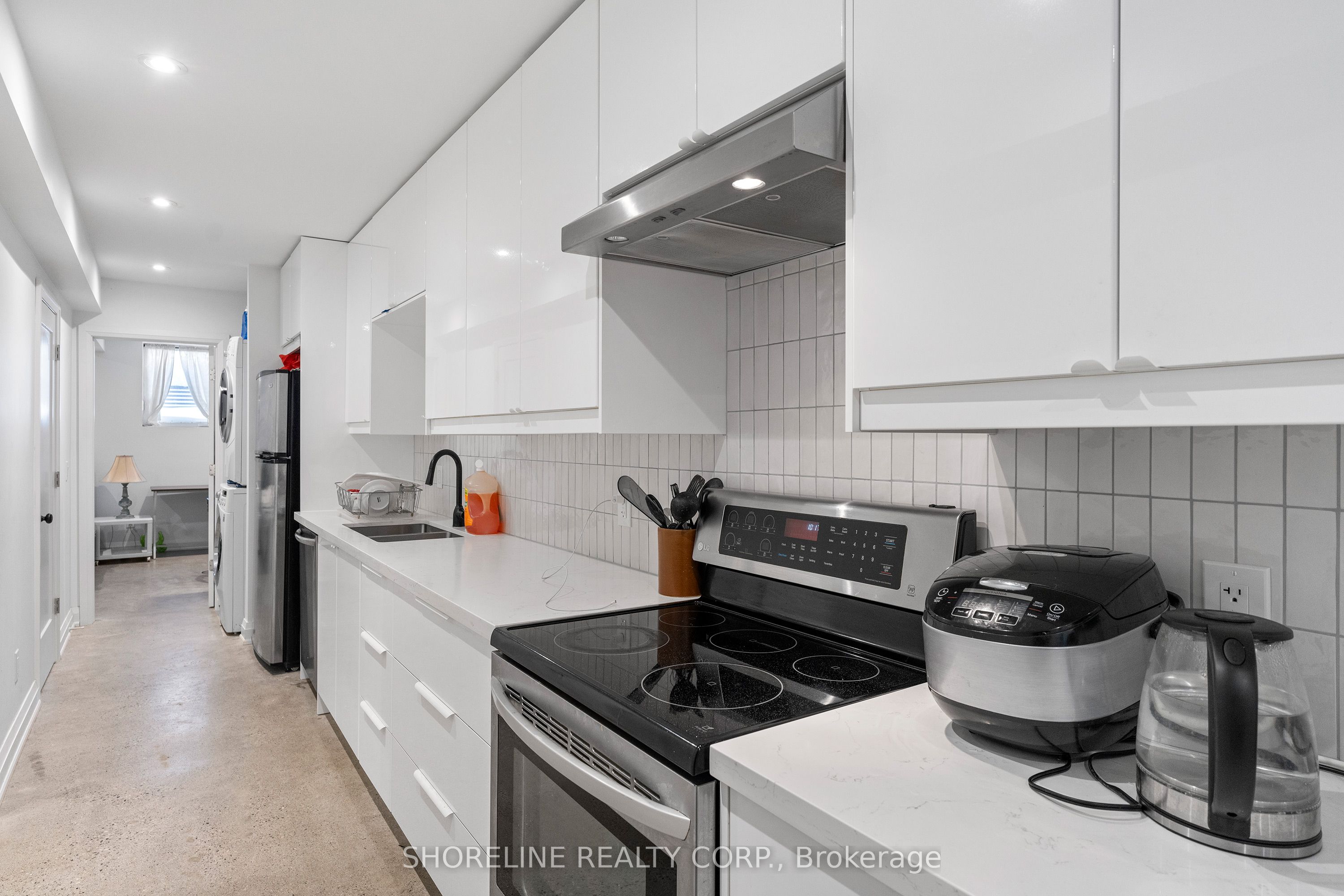 Additional image 3 of Basement-14 Seaforth Avenue, Toronto, ON, M6K 1N5