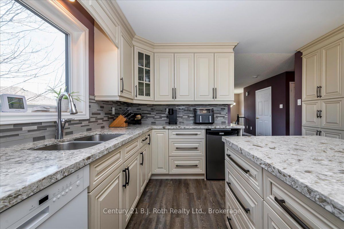 Additional image 3 of 116 Dyer Drive, Wasaga Beach, ON, L9Z 1E5