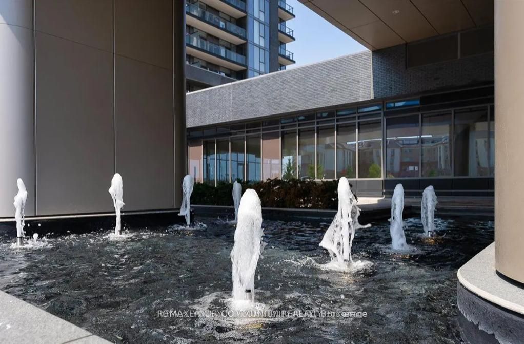 Additional image 2 of 404-20 Gatineau Drive, Vaughan, ON, L4J 0L3