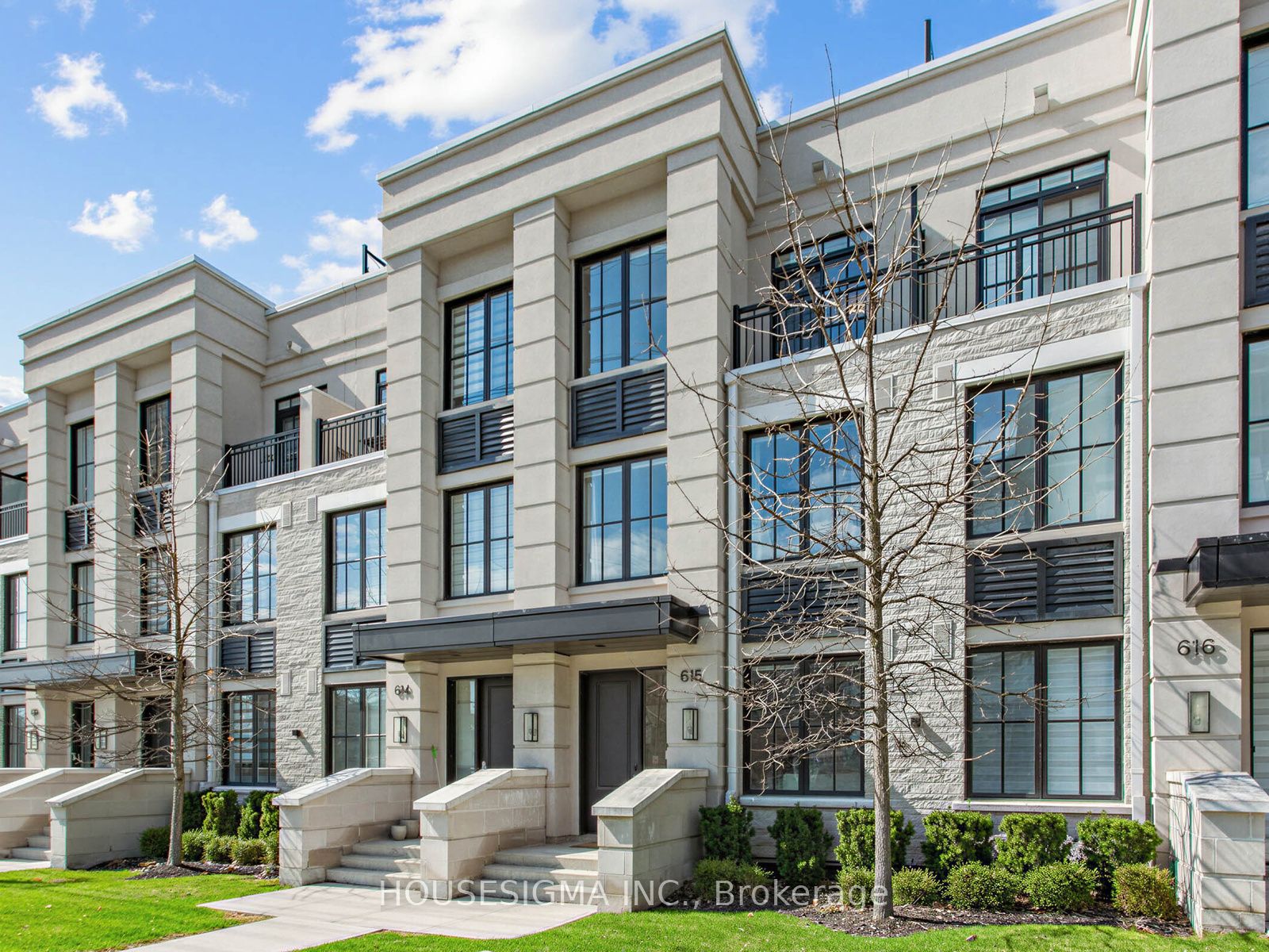 615-1190 Cawthra Road, Mississauga, ON, L5G 0A5