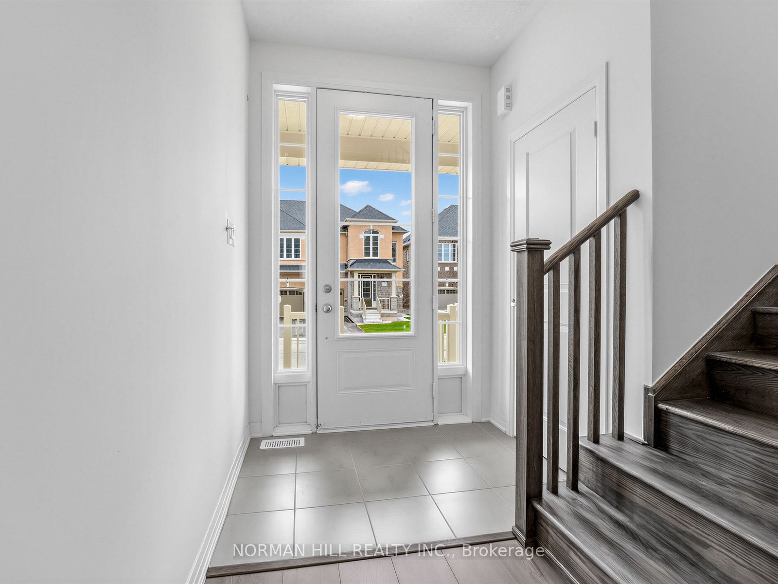 Additional image 3 of 6 Guildhouse Drive, Brampton, ON, L7A 4W5