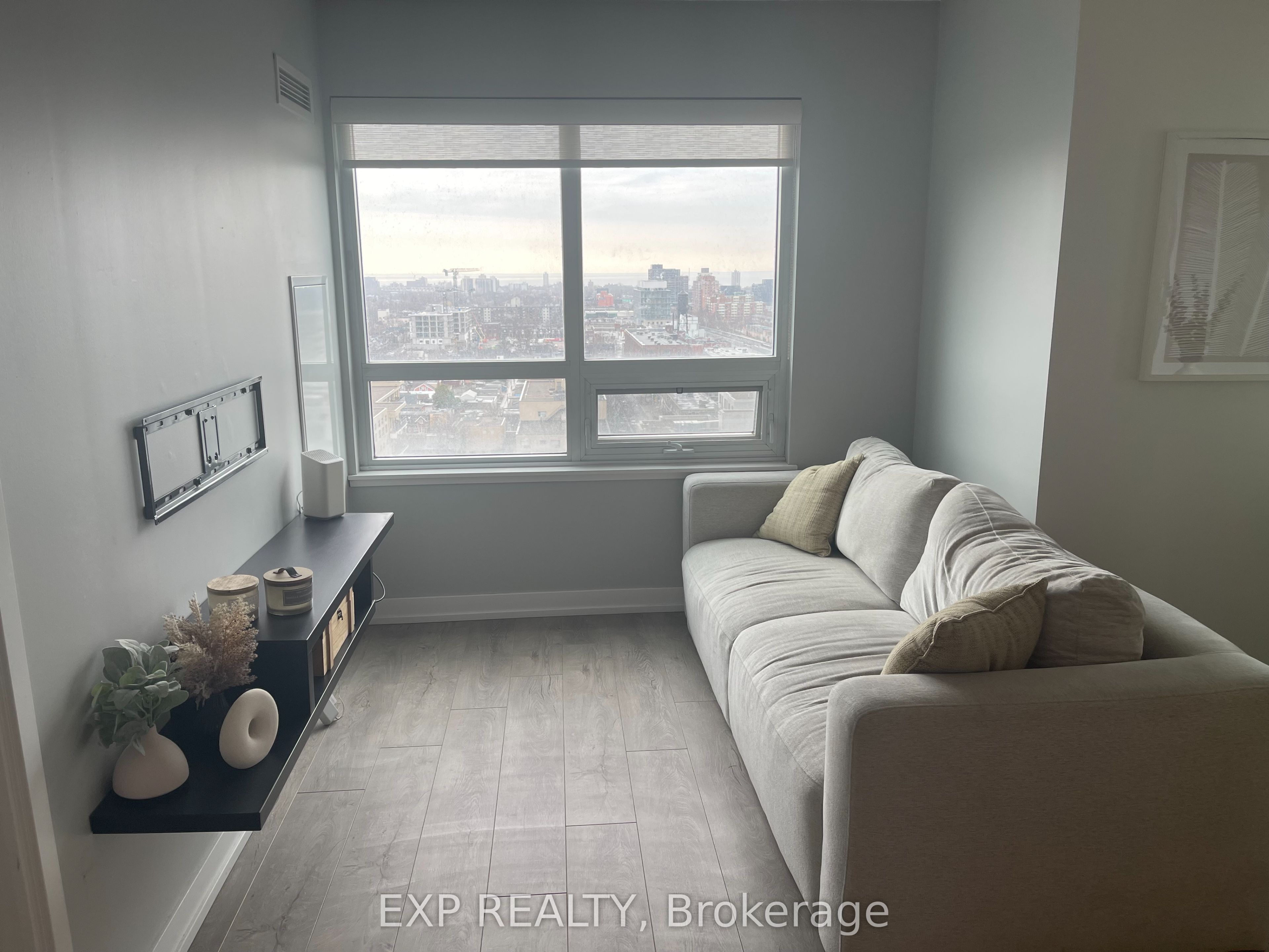 Additional image 6 of 1806-1410 Dupont Street, Toronto, ON, M6H 0B6