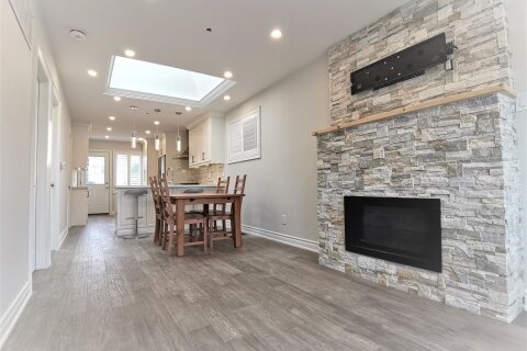 Additional image 8 of Main-379 Whitmore Avenue, Toronto, ON, M6E 2N5