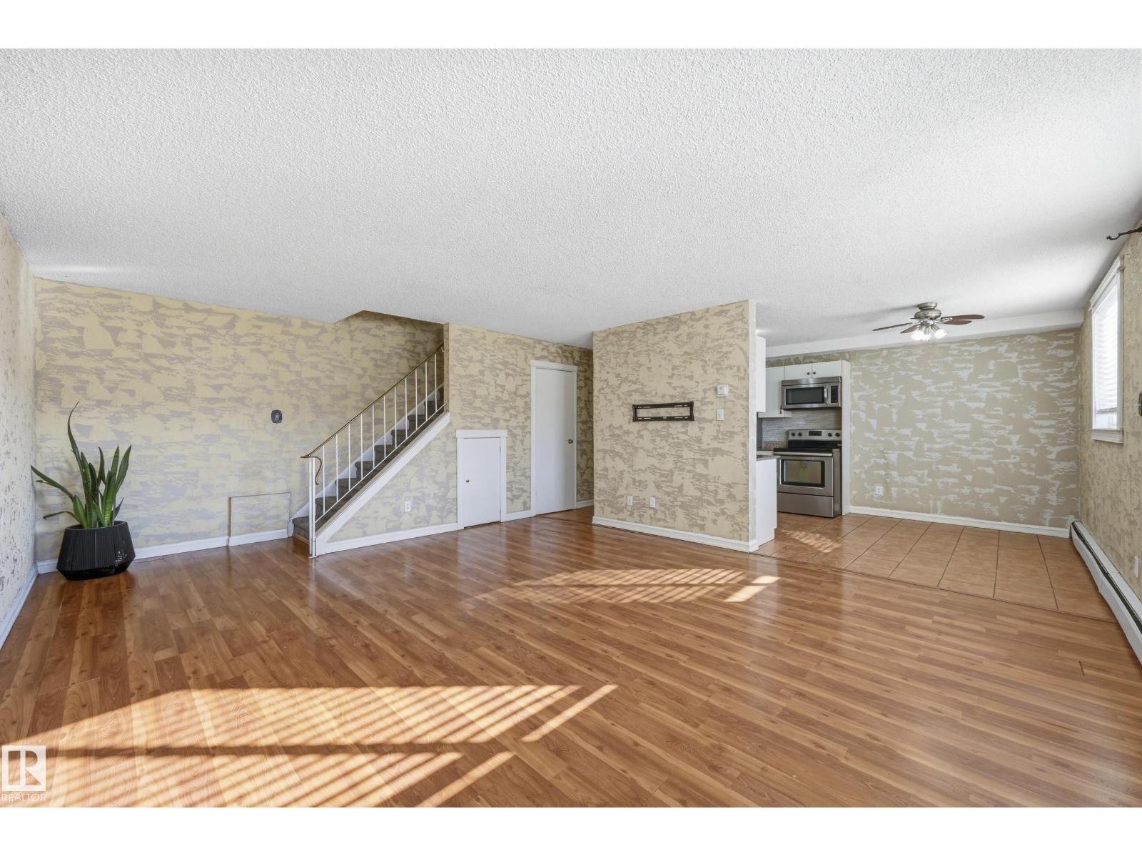 Additional image 2 of 109-14530 52 Street NW, Edmonton, AB, T5A3K5