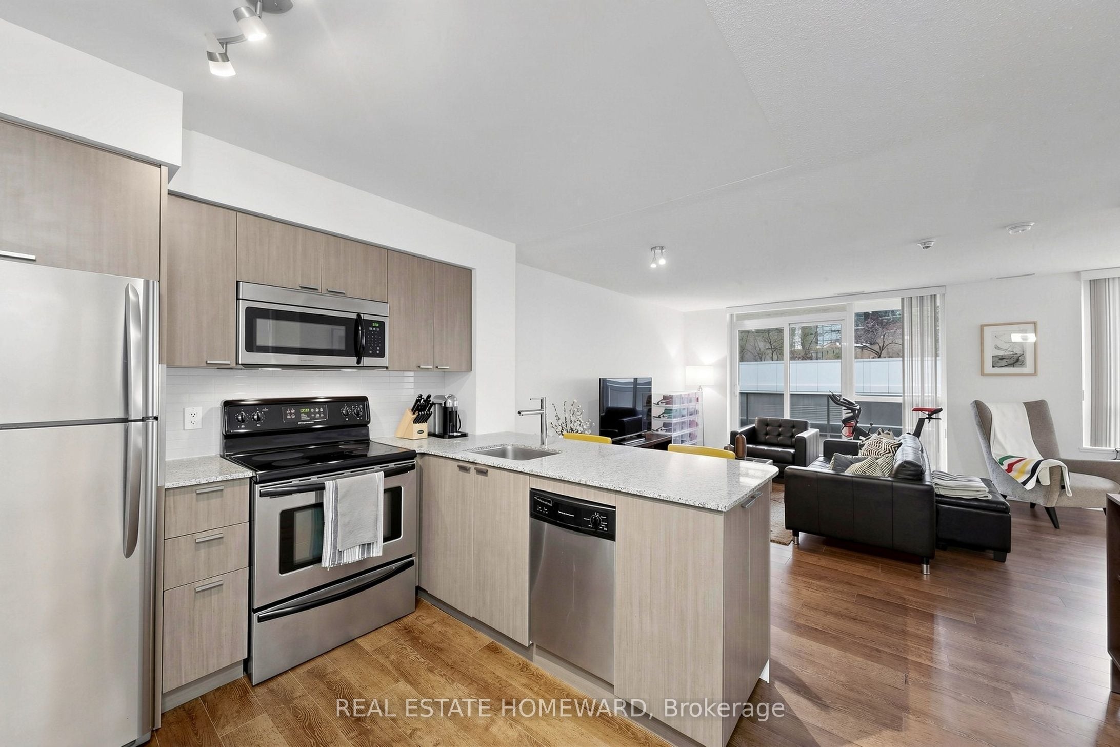 Additional image 6 of 402-23 Sheppard Avenue E, Toronto, ON, M2N 0C8