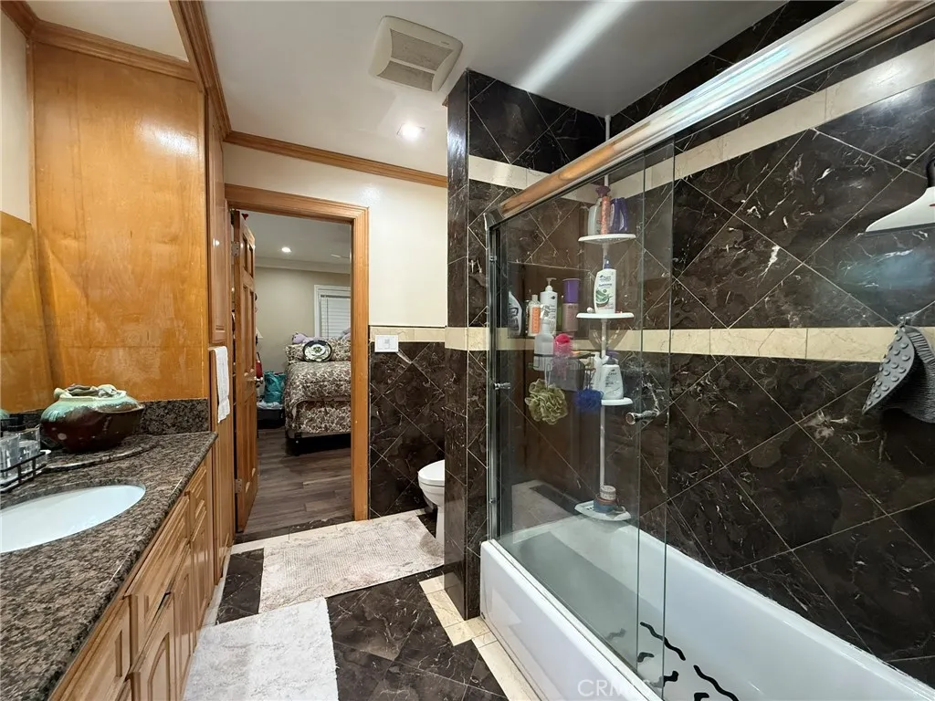 Additional image 53 of 2714 E Harrison St, Carson, CA 90810