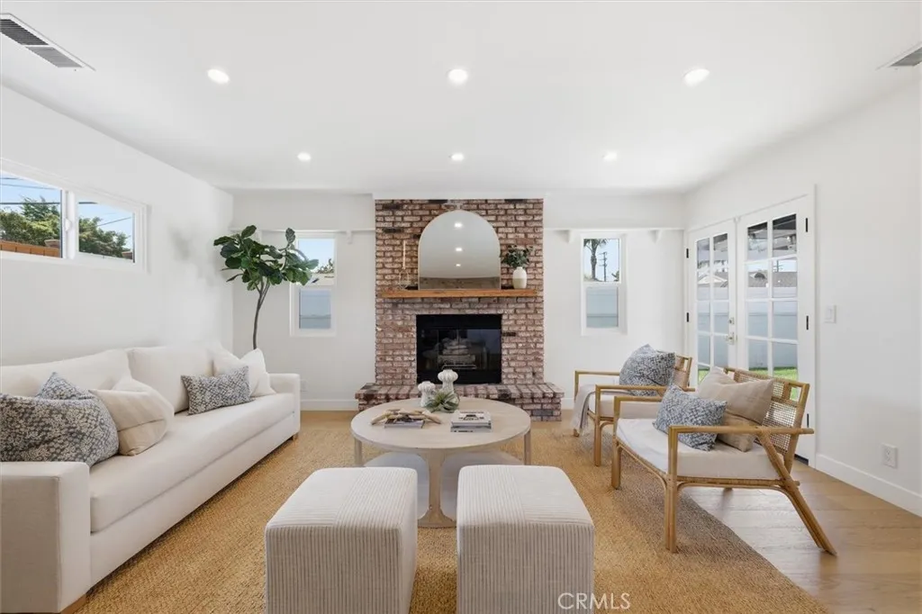 Additional image 3 of 2720 Spreckels Lane, Redondo Beach, CA 90278